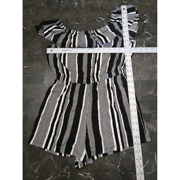 Derek Heart Romper Juniors Large L Black White Vertical Stripes One Piece Outfit - Picture 11 of 11